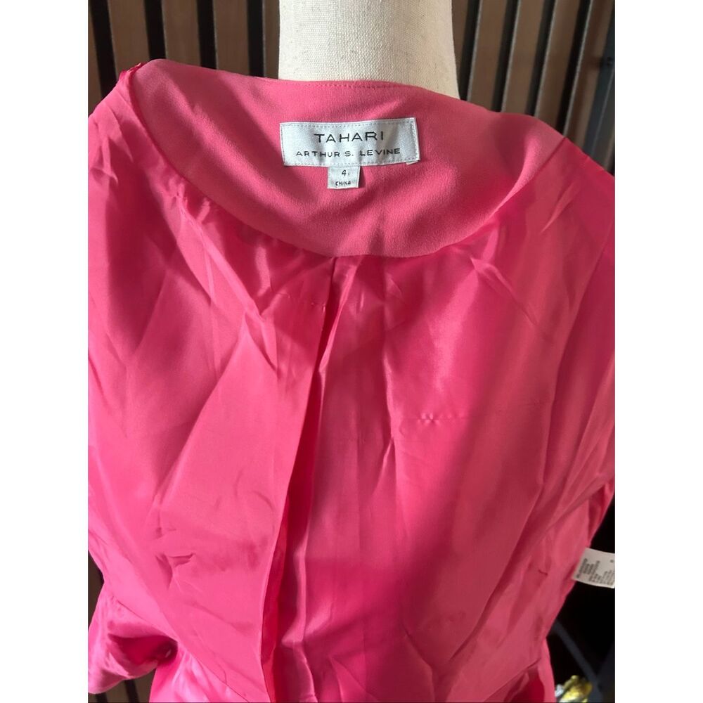 Tahari pink blazer jacket flairs out size 4 classy stylish work attire form fitt - Picture 6 of 8